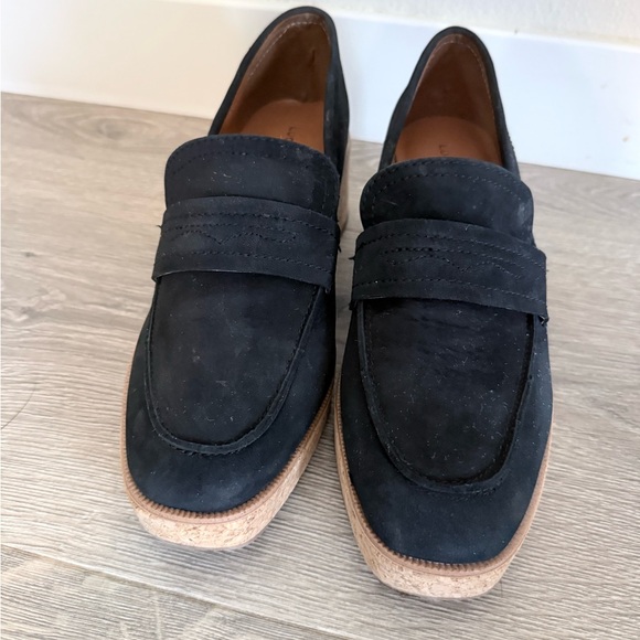 Lucky Brand Black Loafers with Cork Sole and 1.5 inch heel - Picture 3 of 9